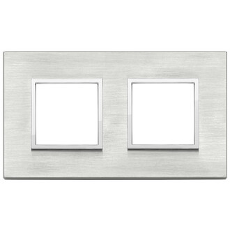 Накладка на 4 модуля (2+2) расст 71мм, серый серебристый