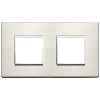 Накладка на 4 модуля (2+2) расст 71мм, титан