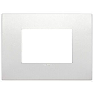 Накладка на 3 модуля жемчужная матовая