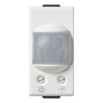 Выключатель IR с реле 230V, белый